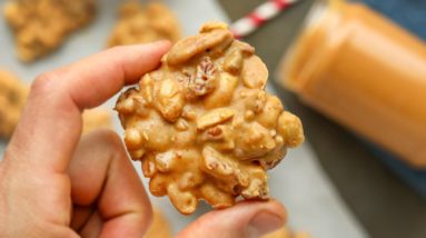 KETO Peanut Butter Nut Cluster Fat Bombs | ONLY 4 INGREDIENTS NEEDED